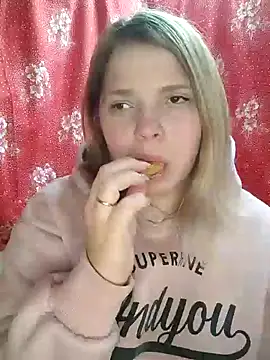 Zuli Kiska online show from December 19, 2024, 9:38 pm