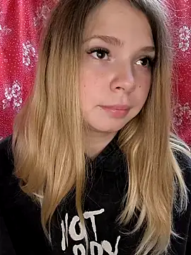 Zuli Kiska online show from October 27, 2025, 8:29 am