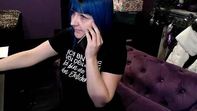 beauty-of-pain online show from December 23, 2025, 10:24 am