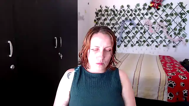 kittykalor09 online show from March 29, 2026, 8:20 pm