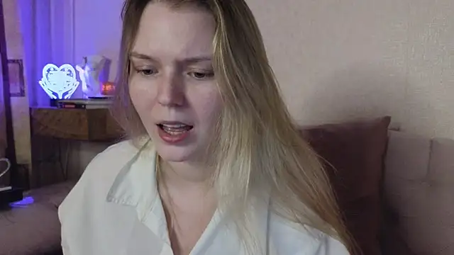 Vivian Davis online show from March 20, 2026, 6:57 pm