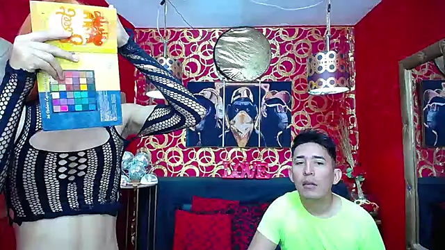 Snapshot of shannentrans chatting on March 4, 2025, 1:06 pm shannentrans online show from March 4, 2025, 1:06 pm