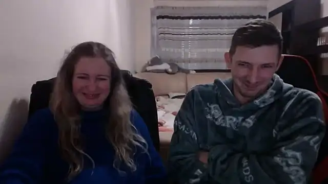 PeterAndJen online show from March 18, 2025, 12:58 pm