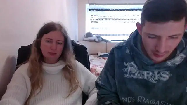 PeterAndJen online show from March 20, 2025, 5:25 pm