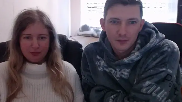 PeterAndJen online show from March 22, 2025, 1:19 pm