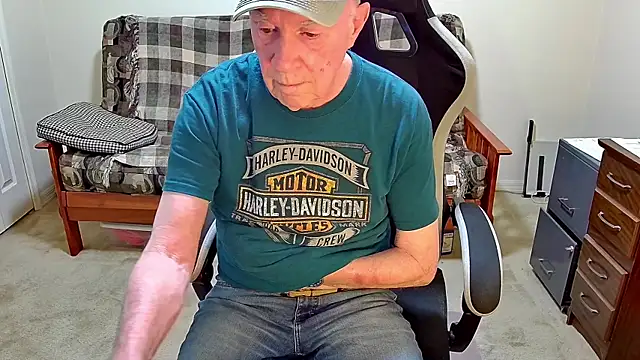 jimmy d47 online show from April 18, 2026, 7:40 pm