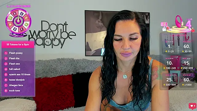 Tara Bloss online show from November 7, 2025, 2:11 am