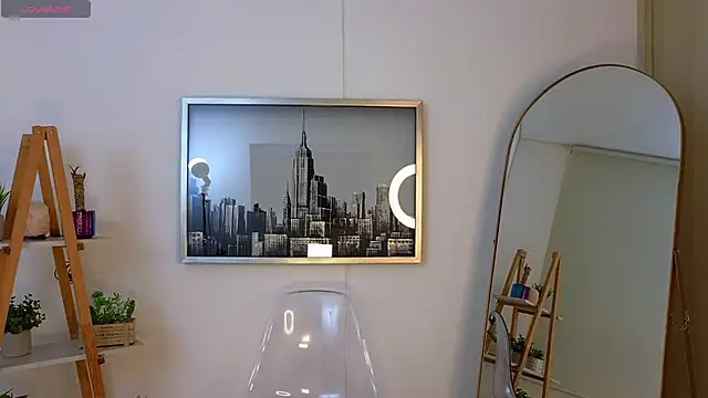 bella  adams online show from February 22, 2026, 11:09 am