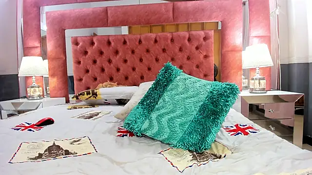 briana wonder69xxx online show from March 14, 2025, 4:32 am