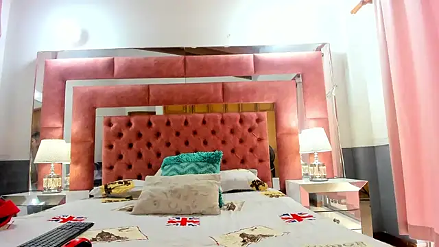 briana wonder69xxx online show from March 15, 2025, 2:23 pm