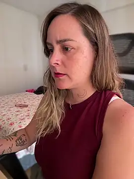 Snapshot of misslulipop chatting on March 19, 2025, 8:00 pm misslulipop online show from March 19, 2025, 8:00 pm