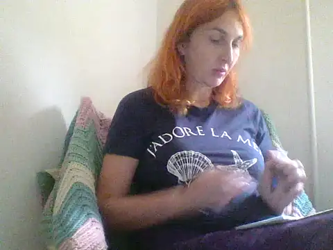 MssAngela online show from November 5, 2025, 7:52 am