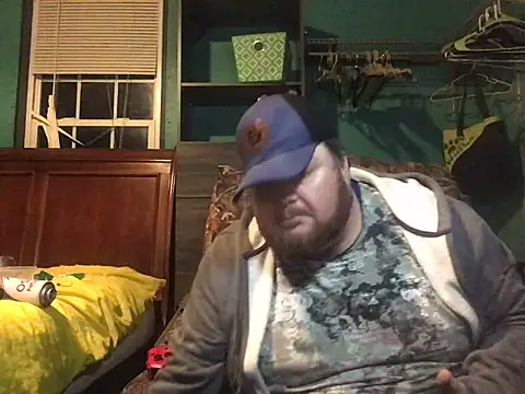 Snapshot of fatdickdaddy448 chatting on December 6, 2024, 8:48 am fatdickdaddy448 online show from December 6, 2024, 8:48 am