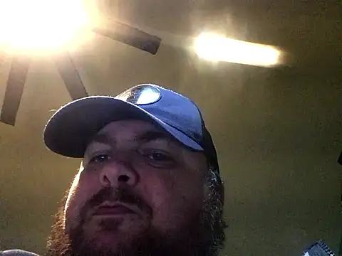 Snapshot of fatdickdaddy448 chatting on December 7, 2024, 11:40 am fatdickdaddy448 online show from December 7, 2024, 11:40 am