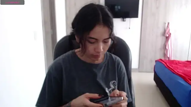 Snapshot of numberfav8 chatting on December 24, 2024, 6:17 pm numberfav8 online show from December 24, 2024, 6:17 pm