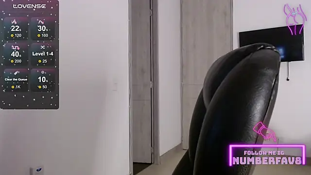 Snapshot of numberfav8 chatting on January 9, 2025, 9:37 pm numberfav8 online show from January 9, 2025, 9:37 pm