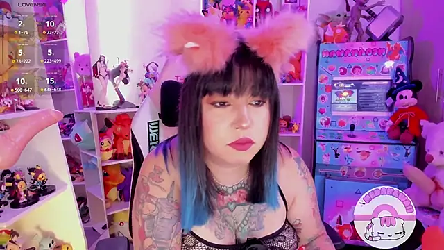 Snapshot of meda_kawaii_ chatting on December 7, 2024, 6:26 pm meda kawaii  online show from December 7, 2024, 6:26 pm