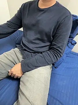 Arjun78877 online show from December 18, 2025, 7:31 pm