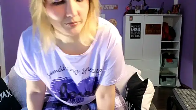 olisunny5 online show from April 7, 2026, 7:58 pm