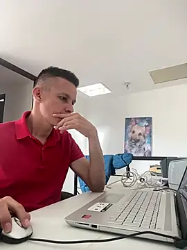 Snapshot of yequeal chatting on February 17, 2025, 6:37 pm yequeal online show from February 17, 2025, 6:37 pm