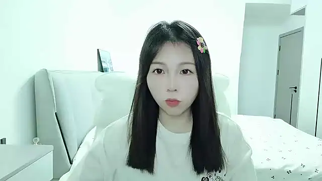 Sunset glow online show from November 3, 2025, 8:15 am