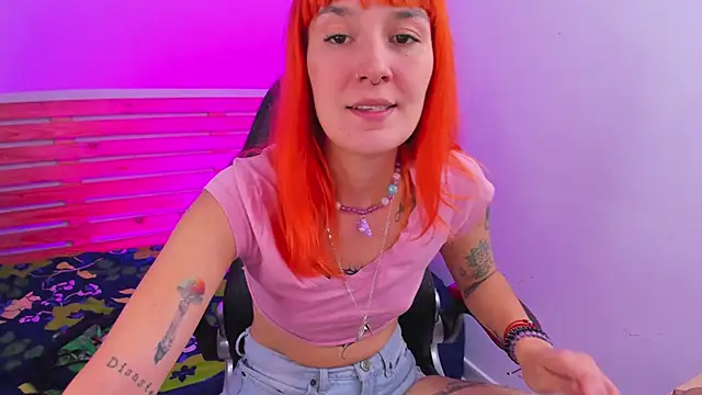 MaryJaneDove online show from January 15, 2025, 11:19 pm