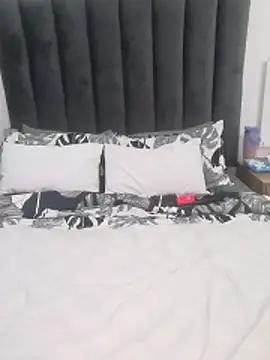 CuteHoney92 online show from March 29, 2026, 3:06 am