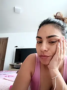 Ivanna2 online show from September 12, 2025, 1:33 pm