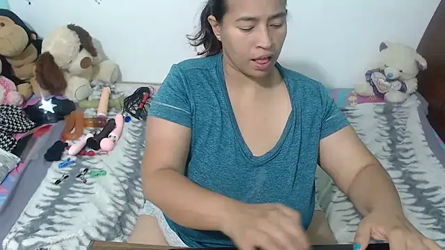 NatalySexxxMilk online show from January 2, 2025, 5:03 am