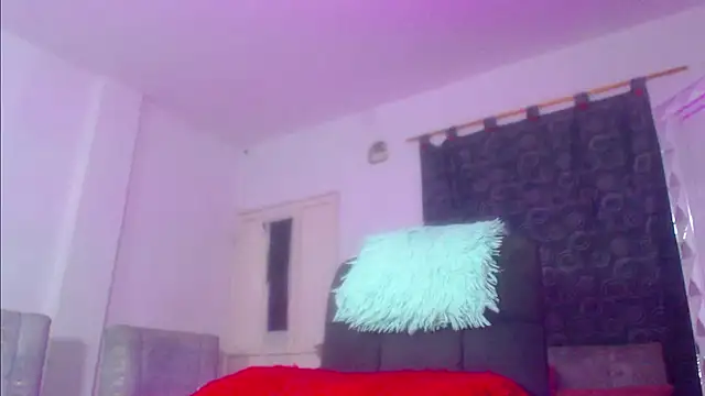 blackangelstsshot online show from September 12, 2025, 1:06 am