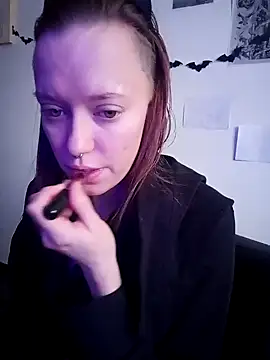 Snapshot of Aelita_bb chatting on January 14, 2025, 8:31 am Aelita bb online show from January 14, 2025, 8:31 am