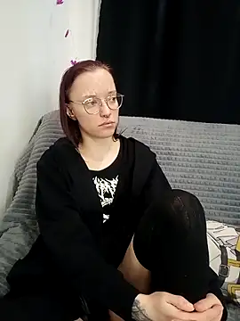 Snapshot of Aelita_bb chatting on March 6, 2025, 12:52 pm Aelita bb online show from March 6, 2025, 12:52 pm