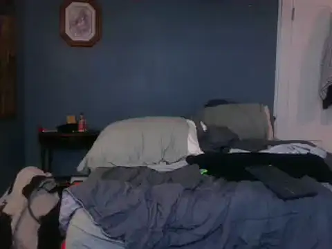 hpluvsplata online show from February 6, 2025, 2:37 pm