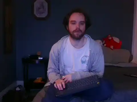 hpluvsplata online show from February 27, 2025, 1:07 pm