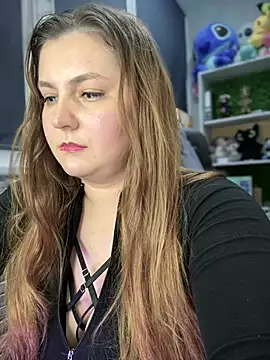 CandyShoopp online show from February 2, 2025, 7:57 pm