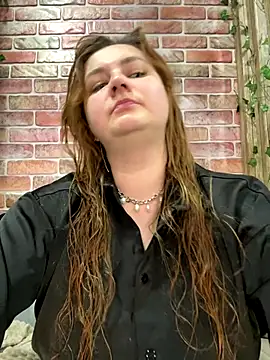 CandyShoopp online show from October 28, 2025, 6:21 pm