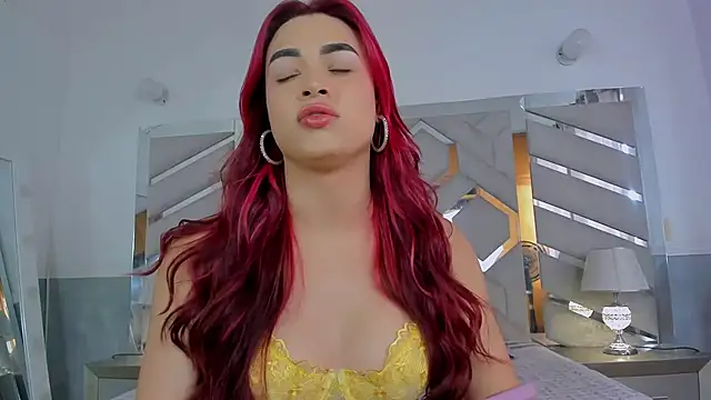 alexandra fire69x online show from April 10, 2026, 2:44 pm