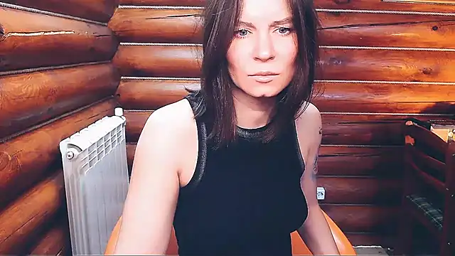 Snapshot of Platina_Fox chatting on March 19, 2025, 4:47 am Platina Fox online show from March 19, 2025, 4:47 am