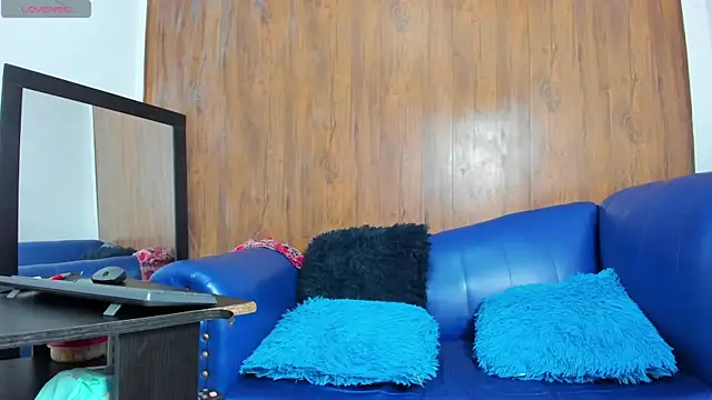 Mature Skinny online show from February 7, 2025, 12:28 pm