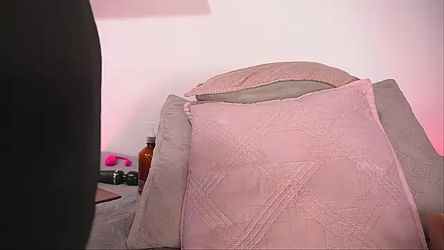 Snapshot of sofi_decker chatting on September 11, 2025, 3:17 am sofi decker online show from September 11, 2025, 3:17 am