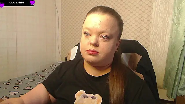 Janiffer MiMi online show from January 14, 2026, 11:05 am