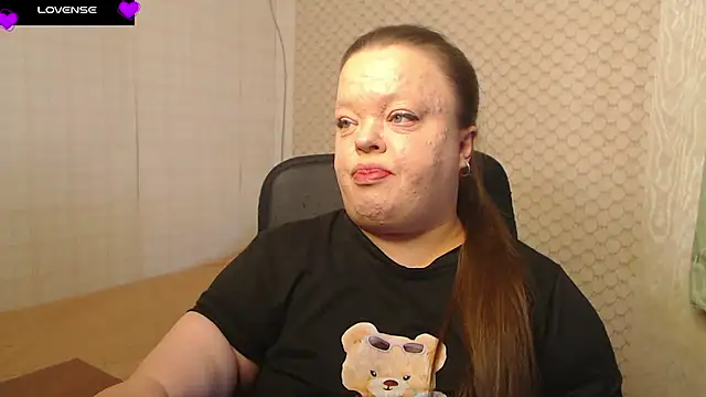 Janiffer MiMi online show from March 26, 2026, 2:55 pm