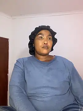 BADFATASS85 online show from March 10, 2025, 11:49 pm