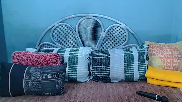 AvaOcean online show from February 12, 2026, 7:31 pm