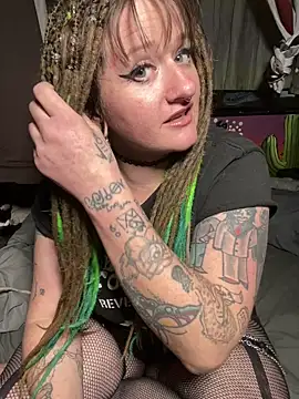 Snapshot of 1-800-FUCKYOU chatting on November 27, 2025, 6:15 am 1-800-FUCKYOU online show from November 27, 2025, 6:15 am