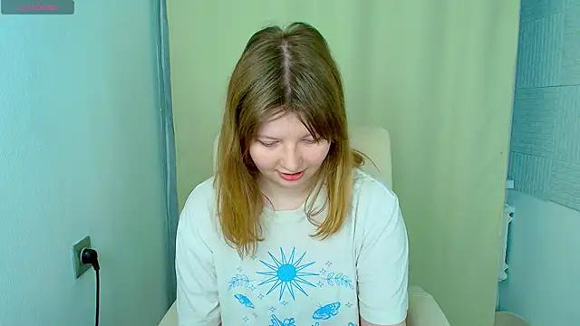 Vivian cutie online show from January 10, 2025, 3:27 pm