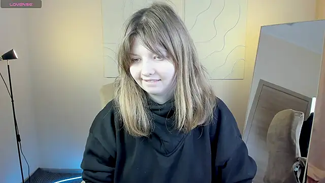 Vivian cutie online show from February 23, 2025, 10:28 am