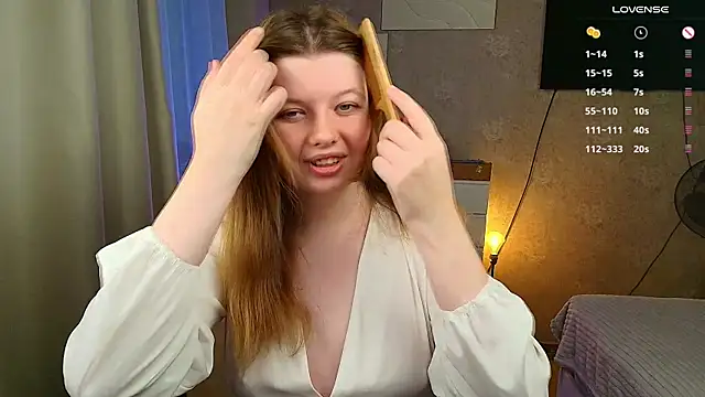 Vivian cutie online show from October 29, 2025, 1:35 pm