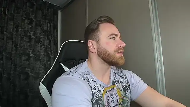 Thori92 online show from March 11, 2025, 4:51 pm