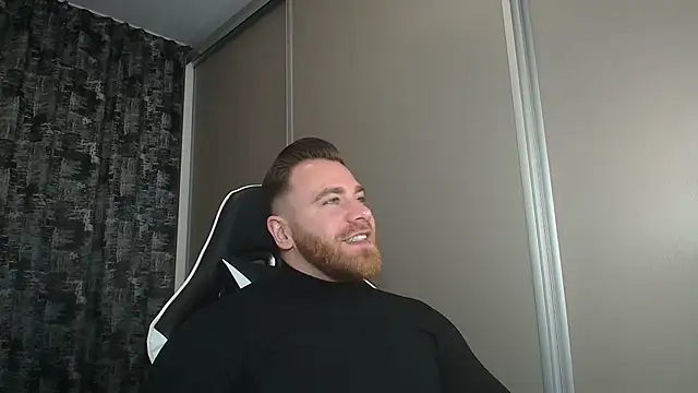 Thori92 online show from March 18, 2025, 6:15 pm